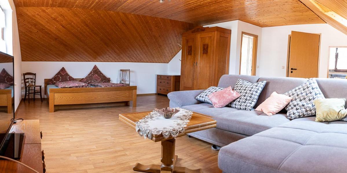 Gaestehaus A21 Kinheim Εξωτερικό φωτογραφία