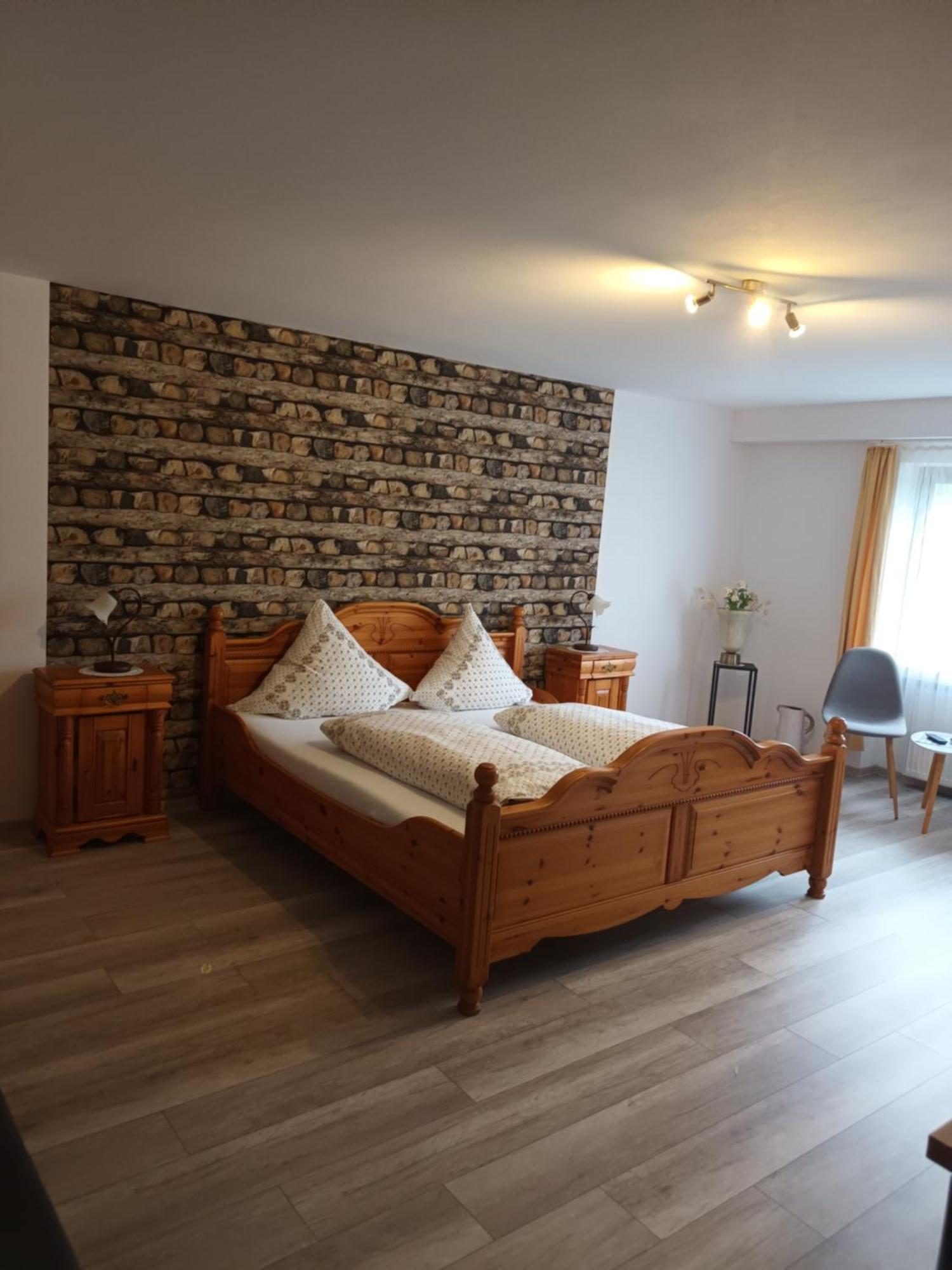 Gaestehaus A21 Kinheim Εξωτερικό φωτογραφία